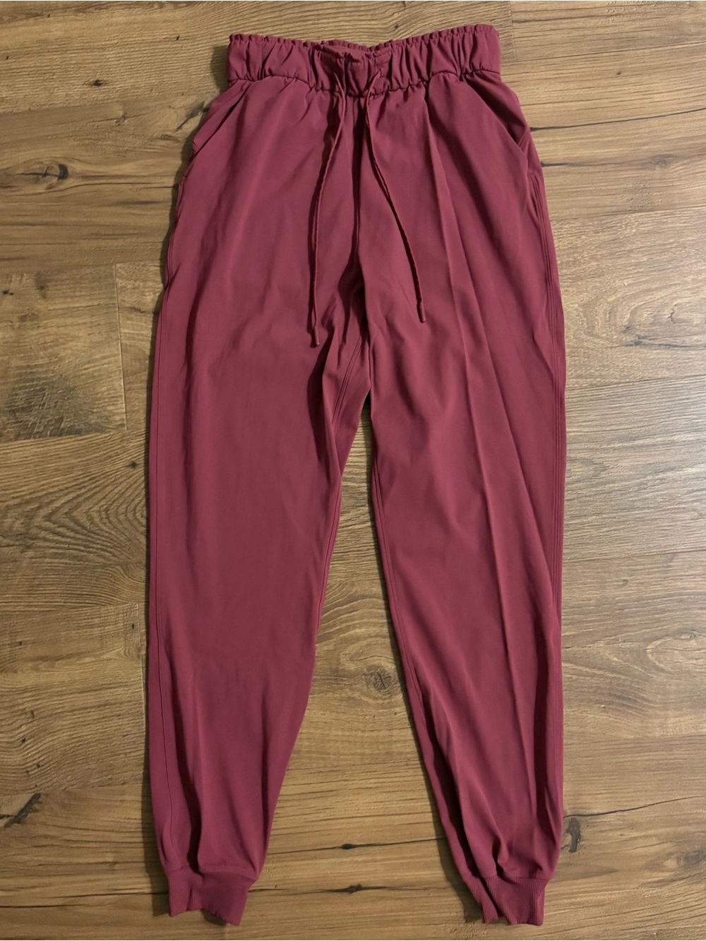 Lululemon Stretch High-Rise Jogger
